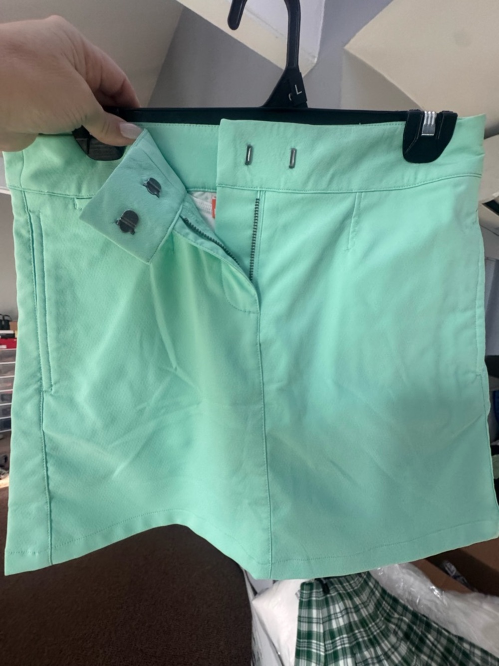 PUMA mint green golf skort